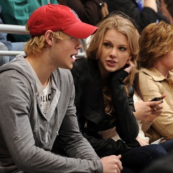 02-24 - At the Minnesota Wild VS Los Angeles Kings game in Los Angeles - California